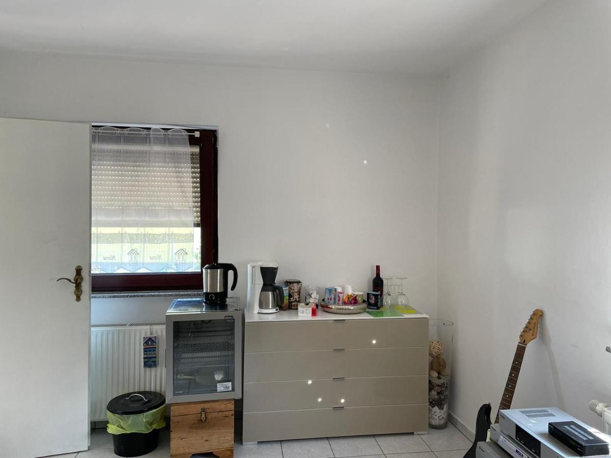 Vida Real Estate Feuchtアパートメント エクステリア 写真