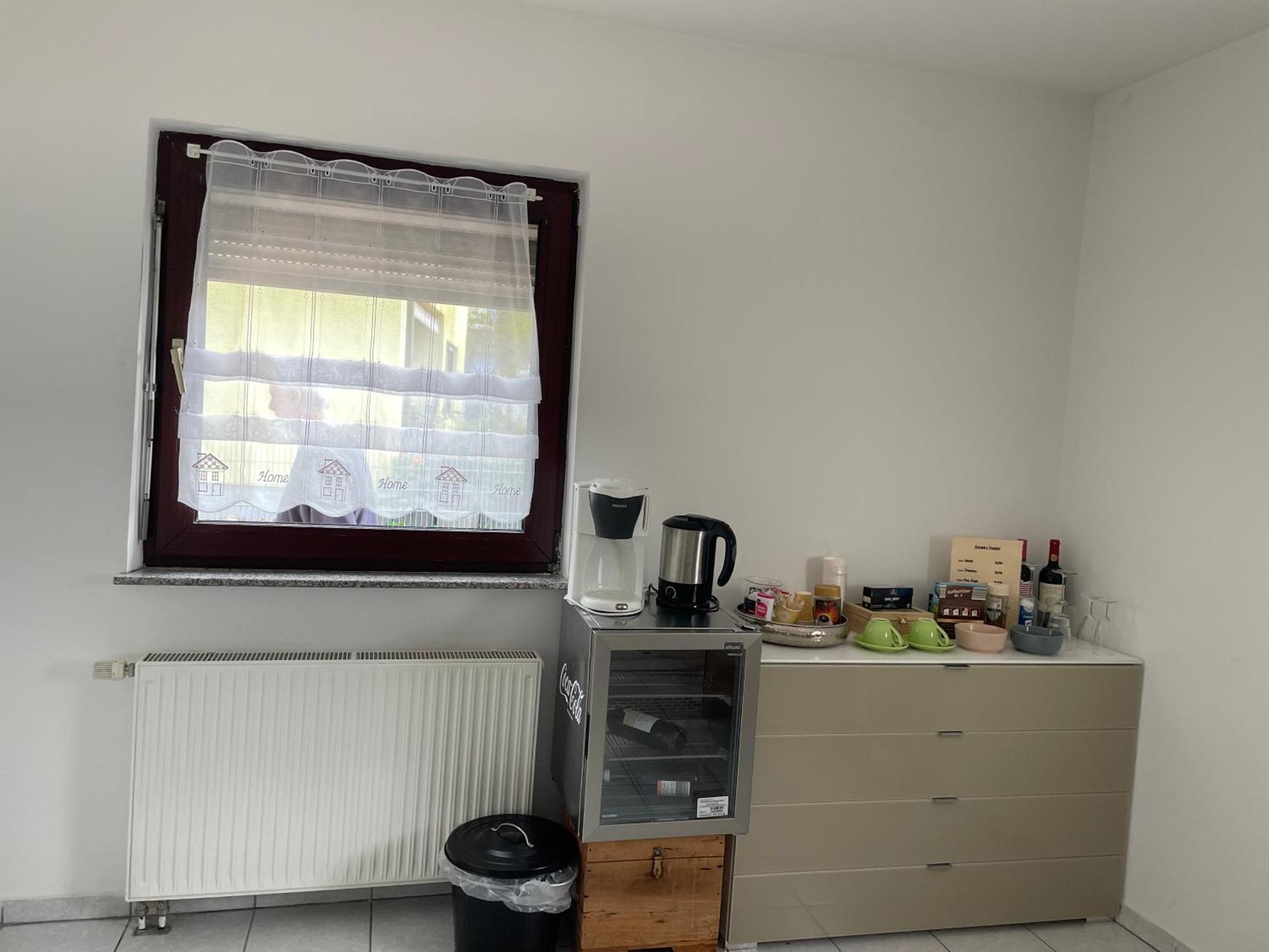 Vida Real Estate Feuchtアパートメント エクステリア 写真